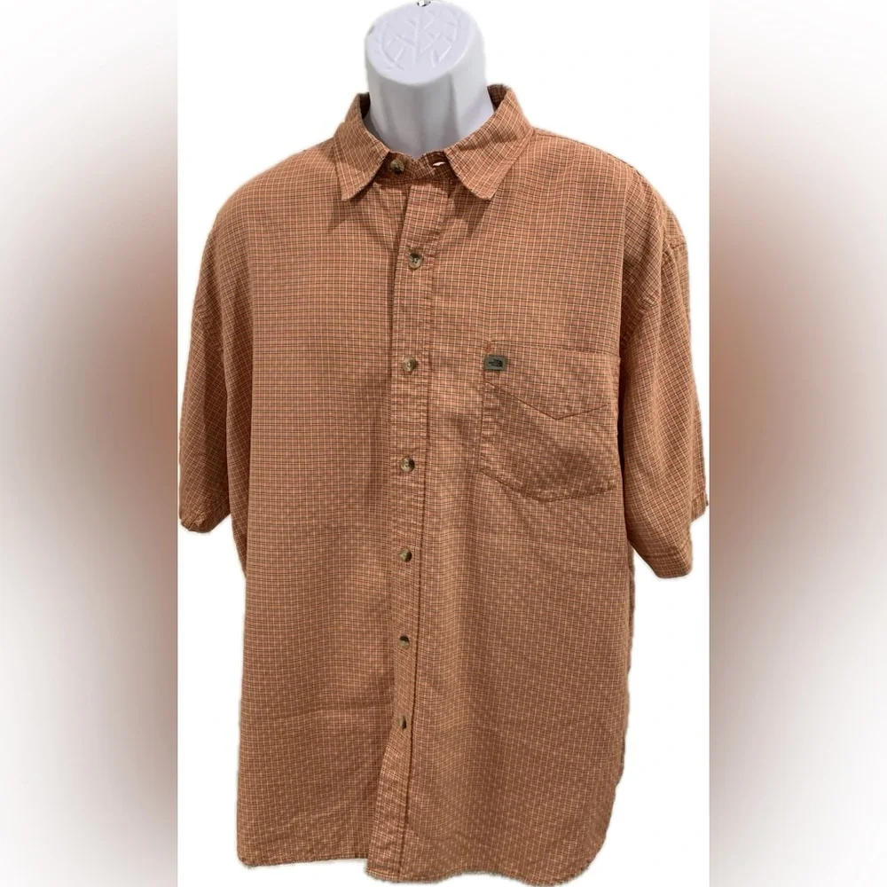 The North Face Shirt Mens XL Orange Short‎ Sleeve Performance Stretch Button